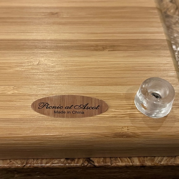 NEW Harvard Insignia Bamboo Serving Tray w/ 3 Ceramic Bowls & Serving Spoons - Picture 8 of 8